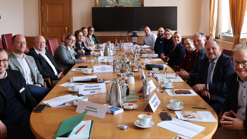 Gremiensitzung: Ermittlungsgruppe Schwarzarbeit (EGS) der kreisfreien Stadt Neumünster sowie den Kreisen Plön und Ostholstein.