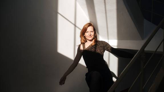 Porträt von Anja Kampmann