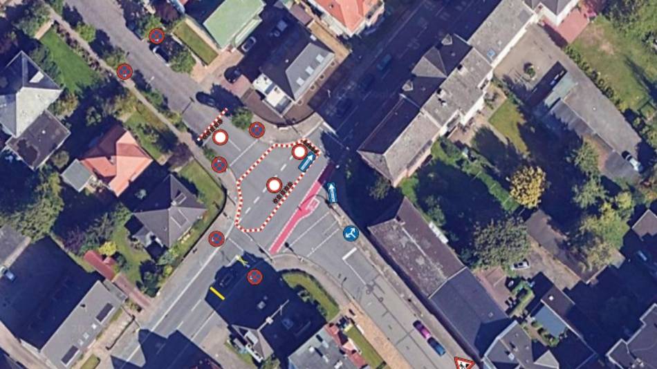 Ecke Färberstraße / Roonstraße Verkehrszeichenplan für die Baustelle in der Färberstraße/Roonstraße